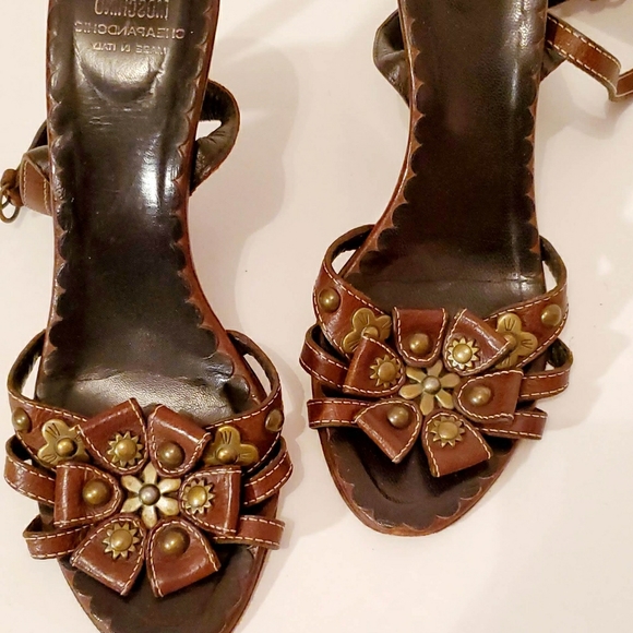 COPY - COPY - 👡 MOSCHINO sandals - Picture 1 of 8